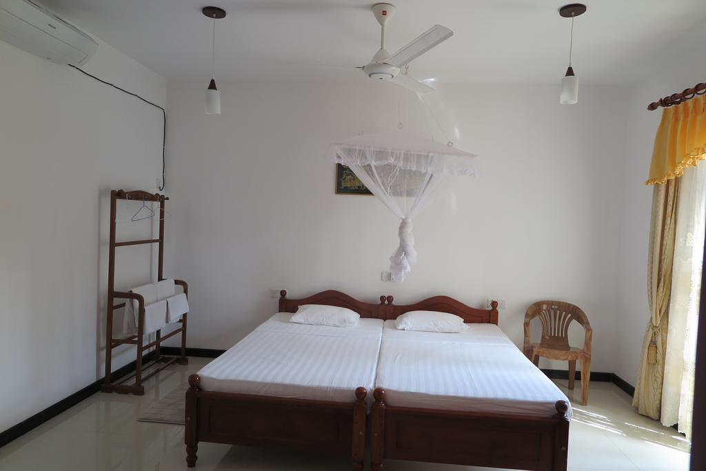 Villa16Hikkaduwa Δωμάτιο φωτογραφία